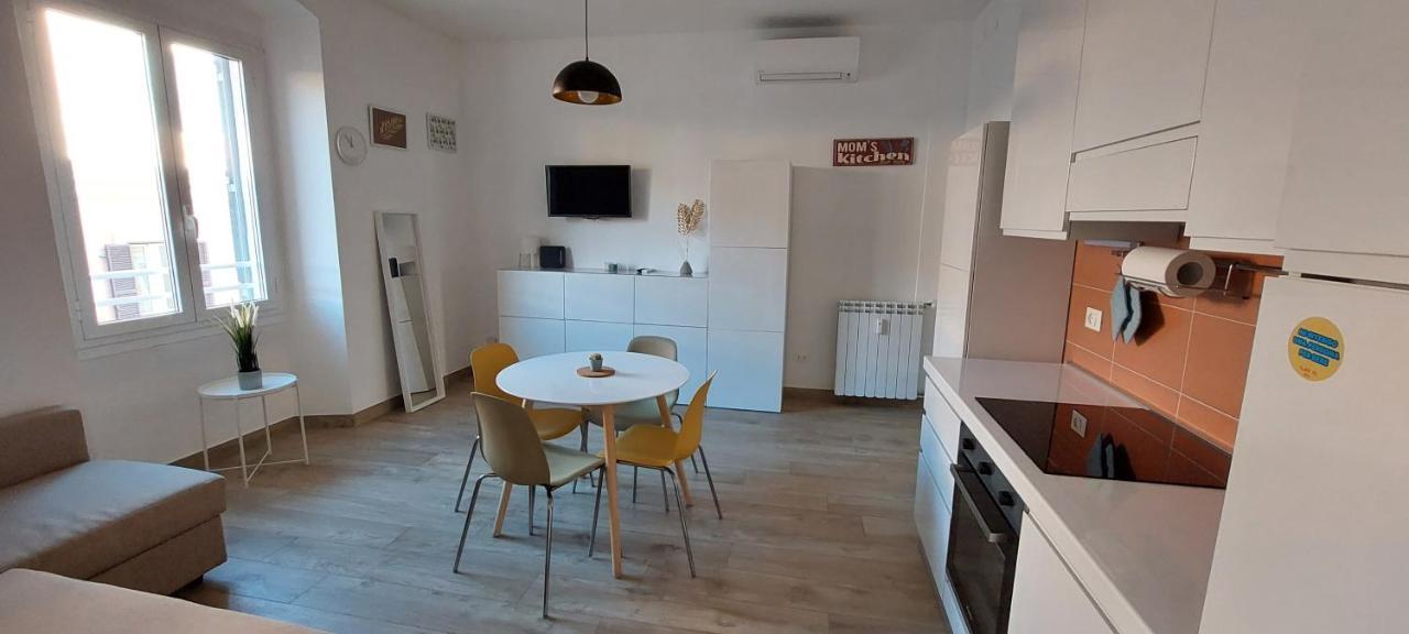 Alba Roma Holiday Home Exteriör bild